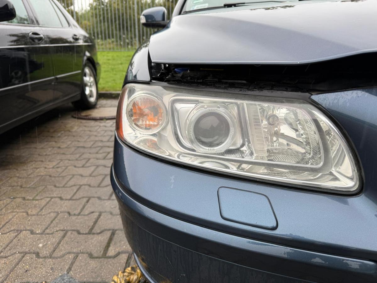 Volvo S60 original Scheinwerfer rechts Xenon 31111181 Facelift BJ08